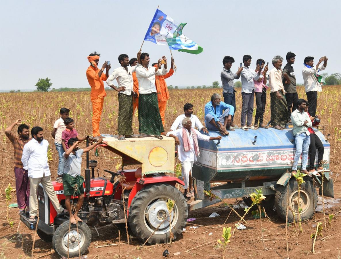 AP CM YS Jagan Memantha Siddham at Prakasam Distirct - Sakshi36