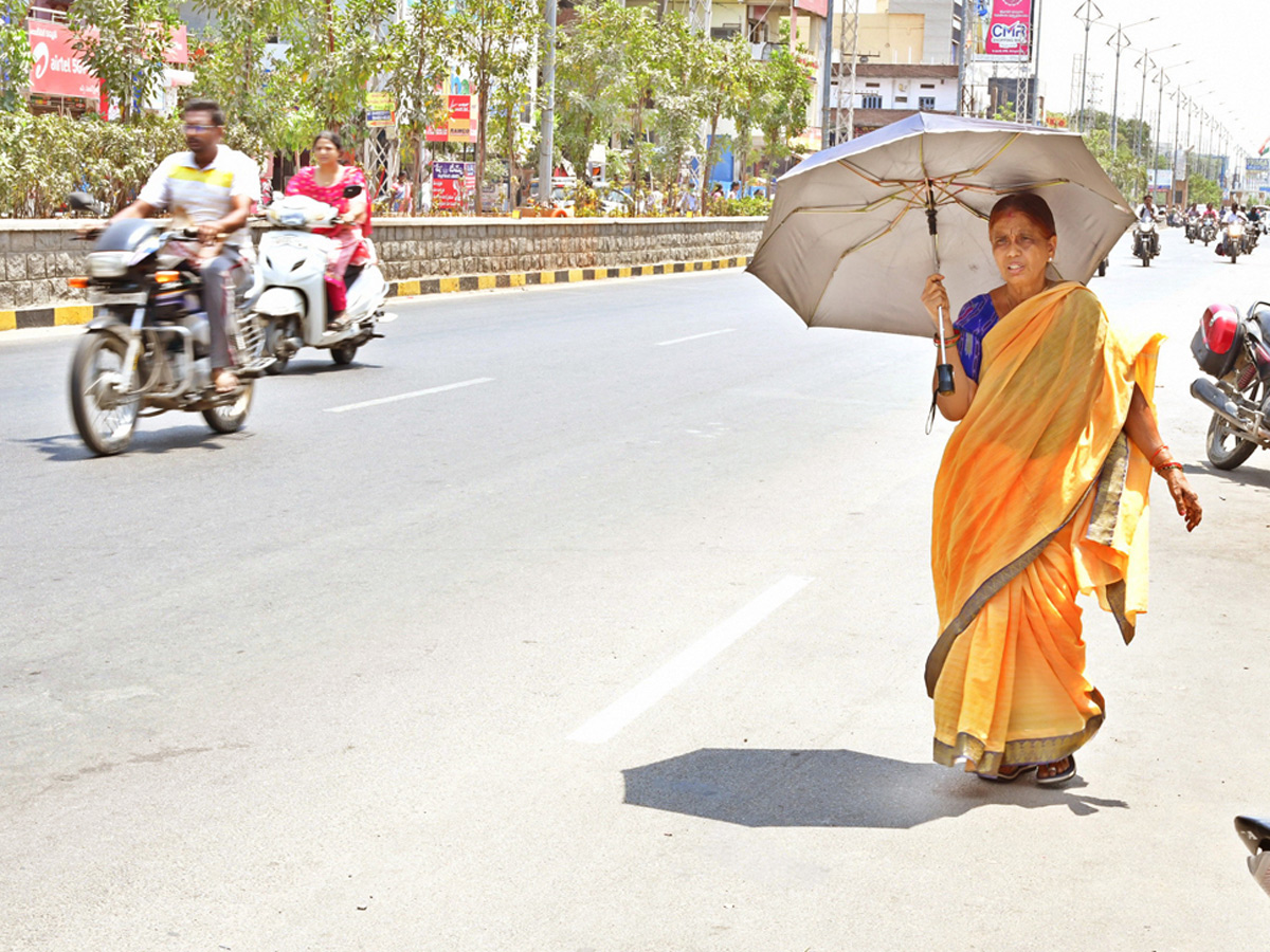 Best Photos of The Day in AP and Telangana Photo Gallery - Sakshi10