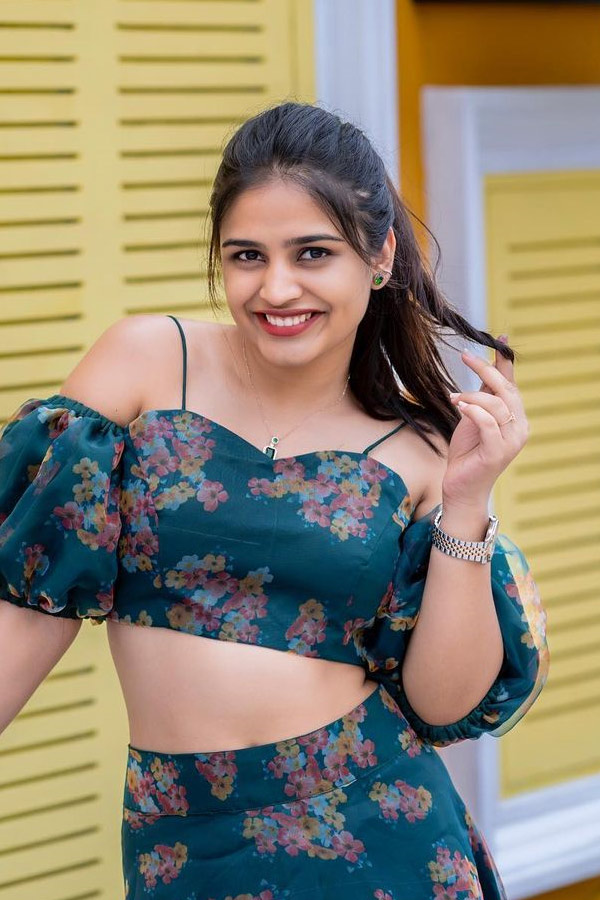 Tollywood Actress Varsha Dsouza Latest Photos - Sakshi7