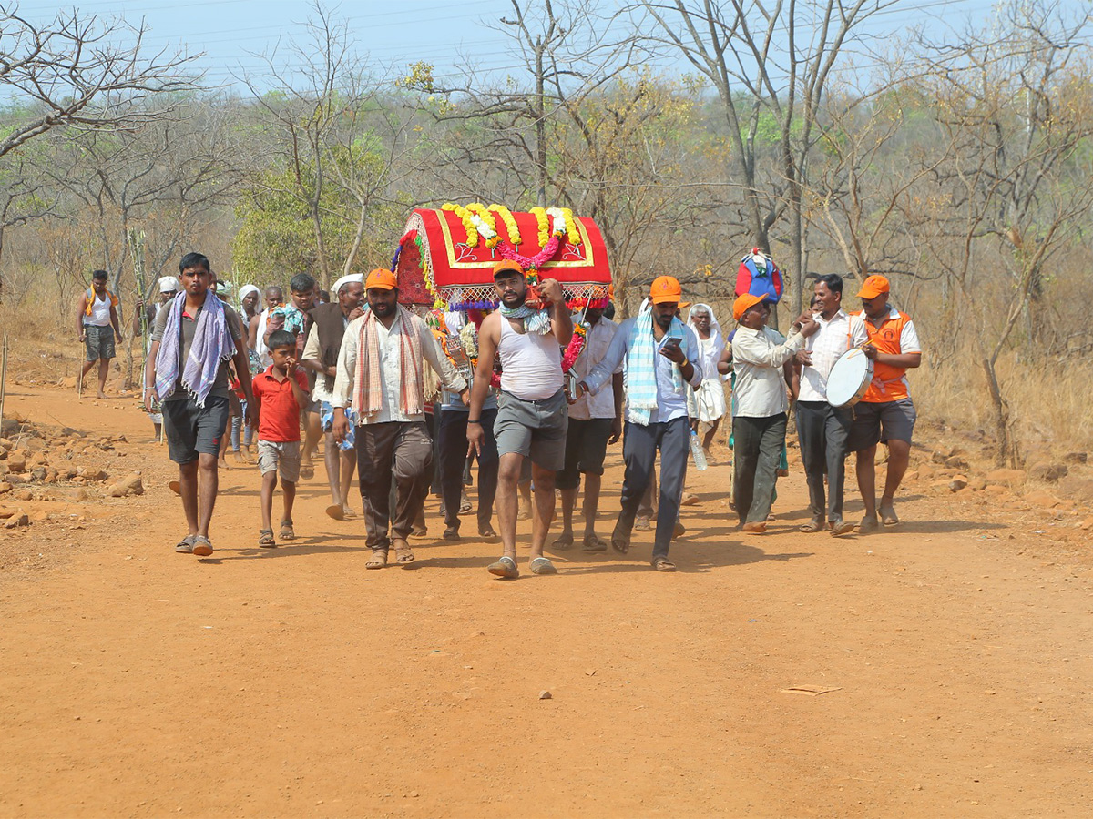 Ugadi Mahotsavam begins at Srisailam temple - Sakshi12