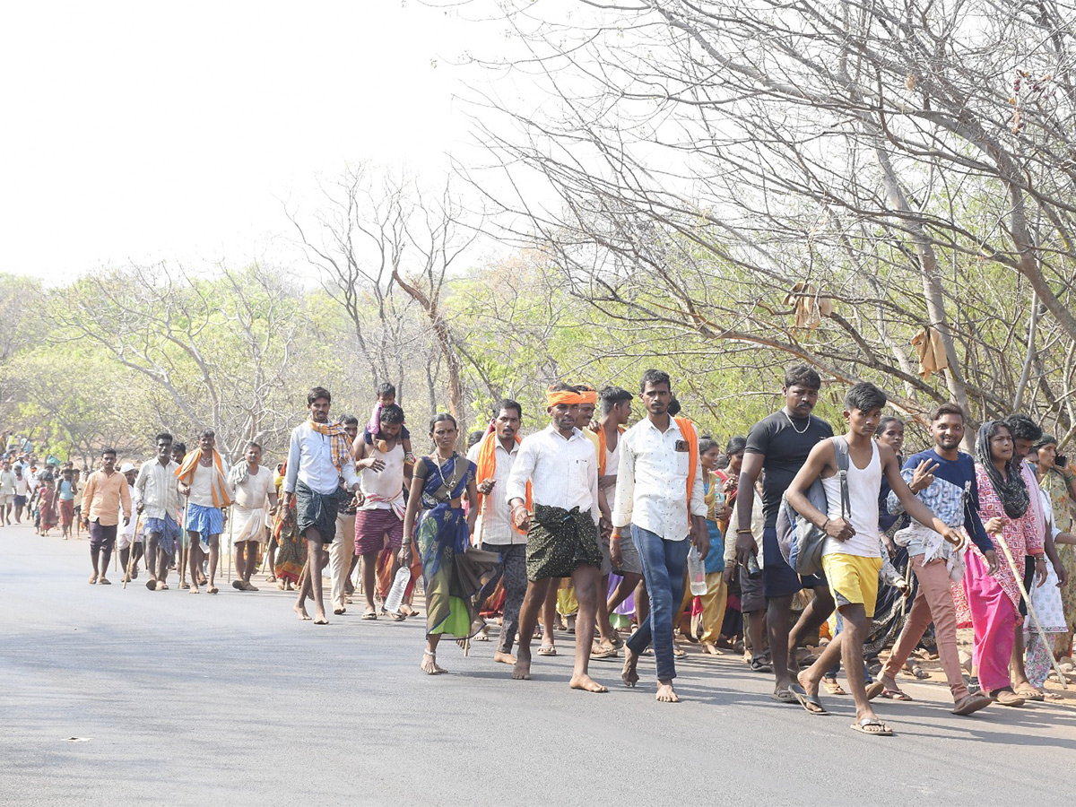 Ugadi Mahotsavam begins at Srisailam temple - Sakshi14