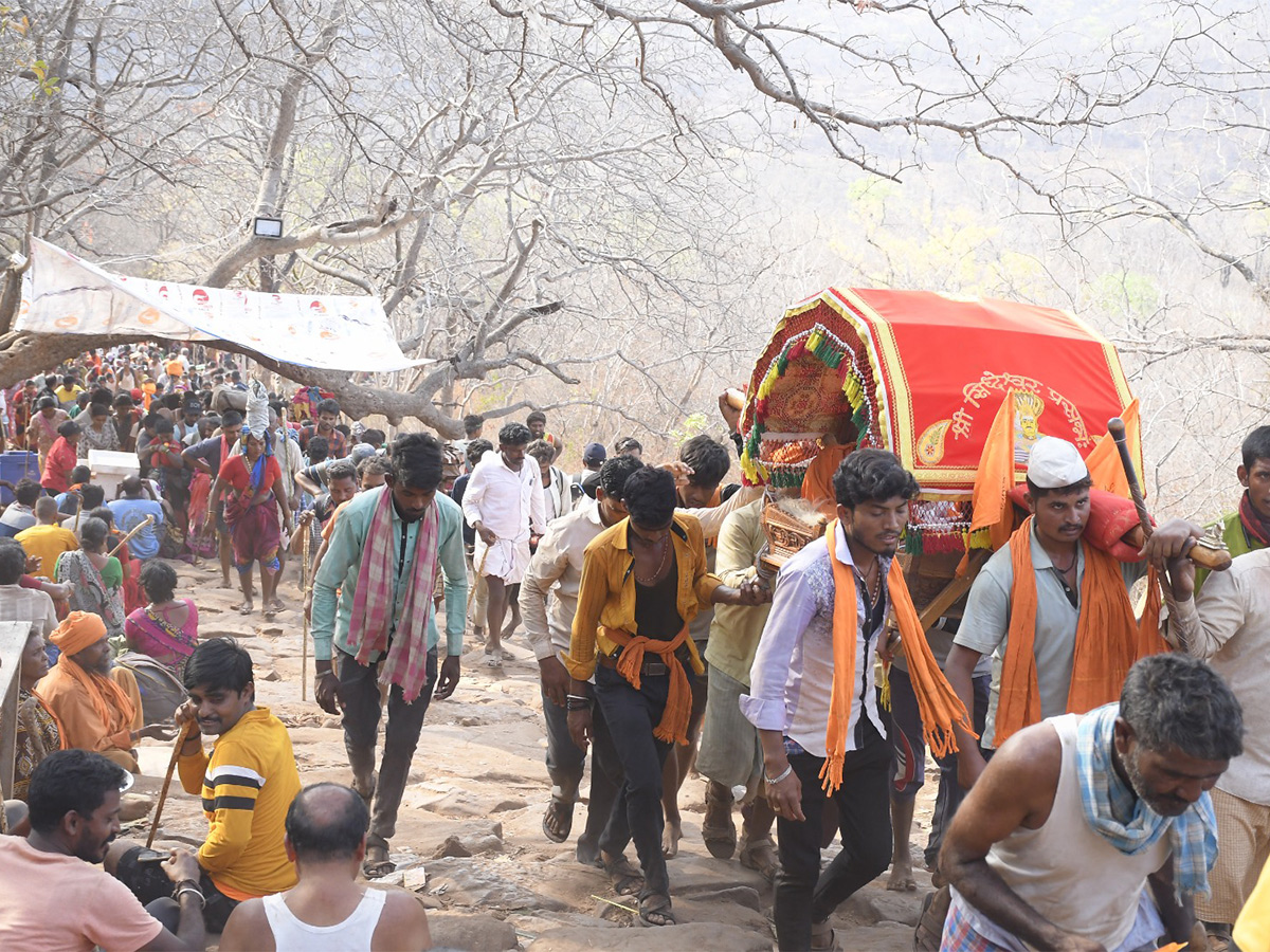 Ugadi Mahotsavam begins at Srisailam temple - Sakshi15