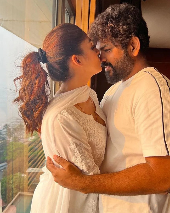 nayanthara and vignesh shivan love story - Sakshi2