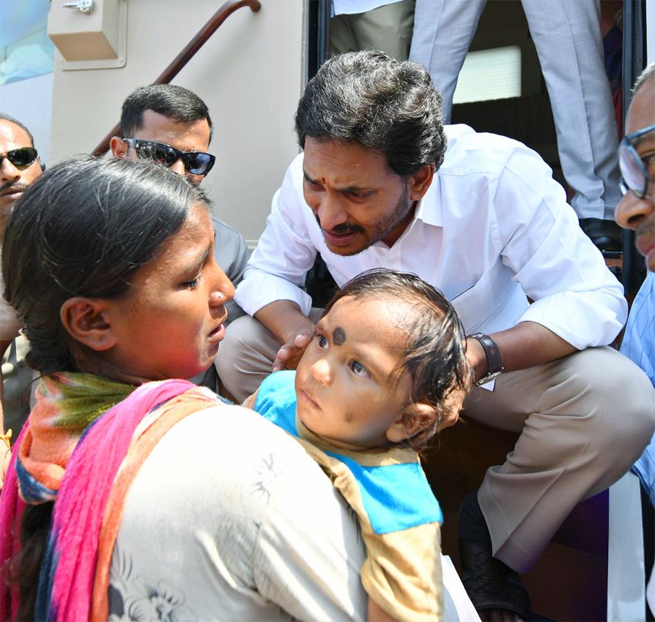 AP CM YS Jagan Memantha Siddham Day 11 at Palnadu District Photos - Sakshi6