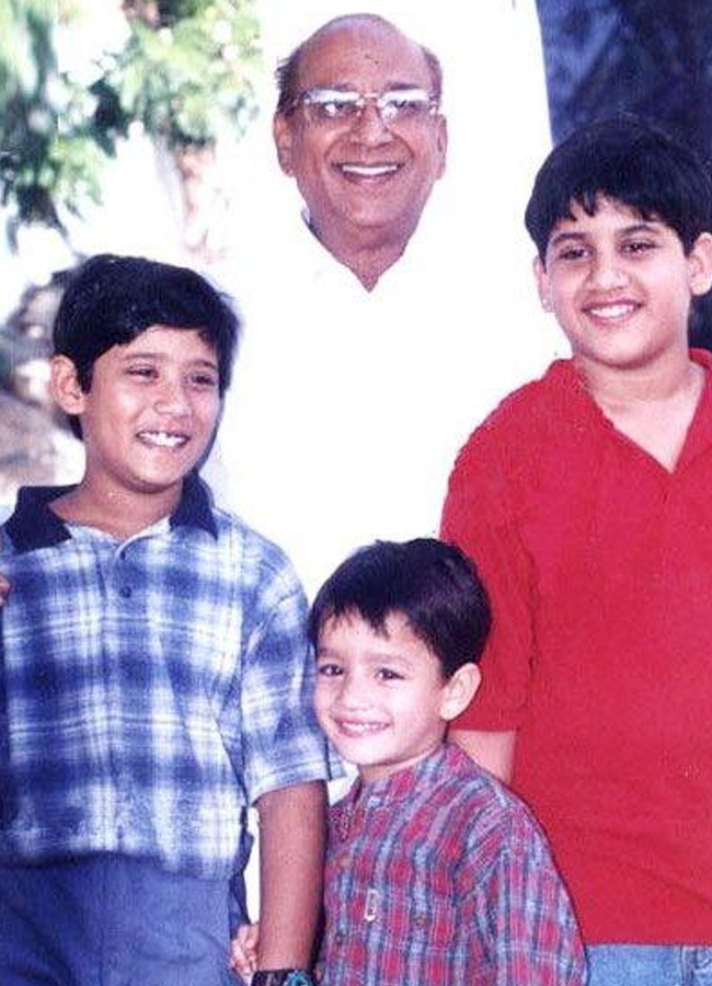 Akkineni Akhil Rare And Adorable Photos - Sakshi12