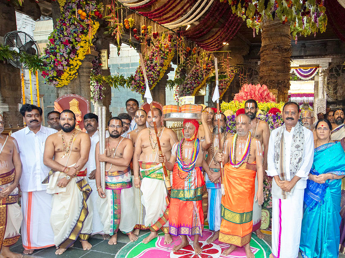 Magnificent Puspayagam at Tirumala Srivari Temple Photo - Sakshi2