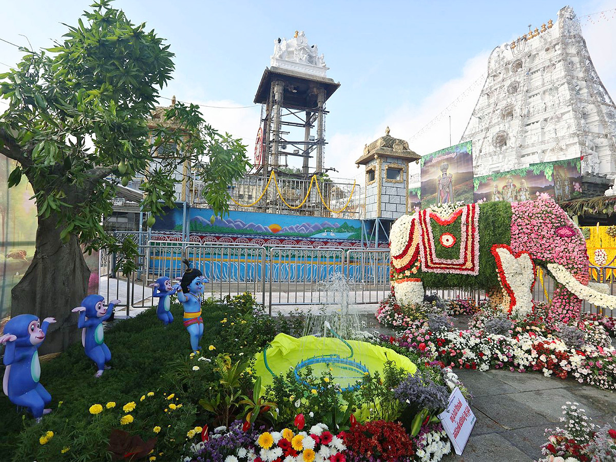 Magnificent Puspayagam at Tirumala Srivari Temple Photo - Sakshi9