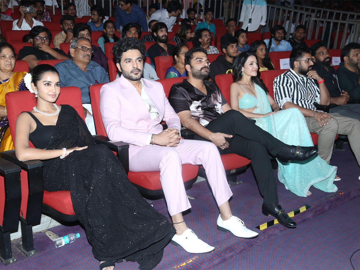 Photos : Tillu Square Movie Success Meet  - Sakshi21