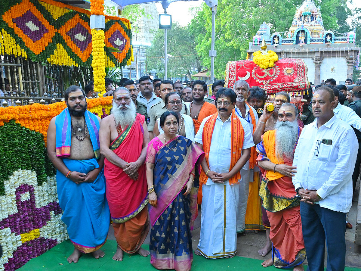 Ugadi 2024 Celebration at srisailam temple Photos - Sakshi12