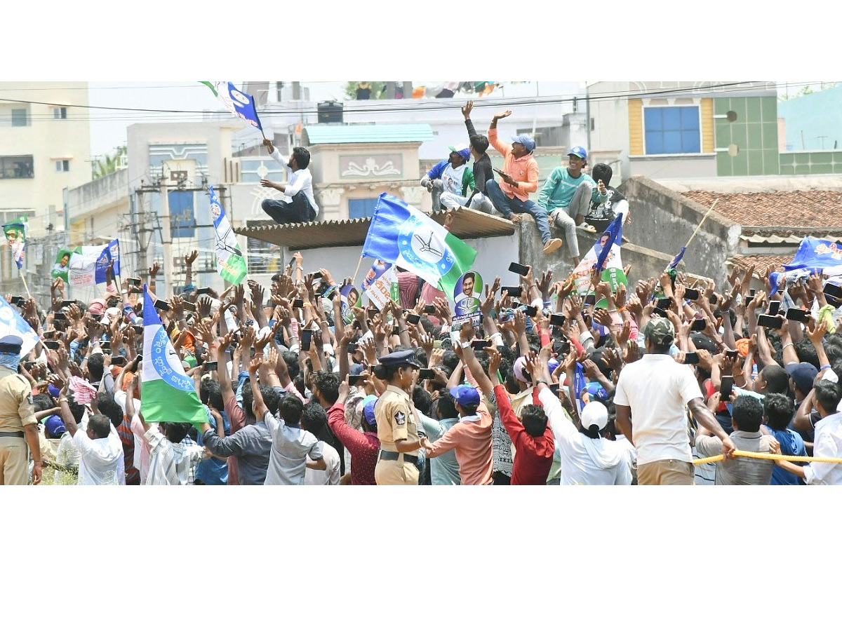 AP CM YS Jagan Public Meeting at Bobbili Photos8