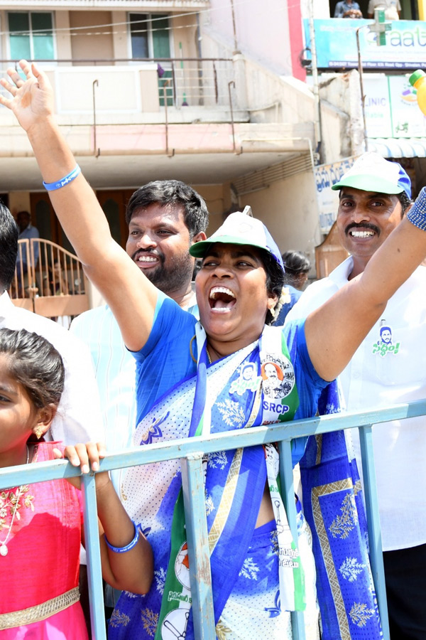 CM YS Jagan Public Meeting At Puttur Tirupati Photos20