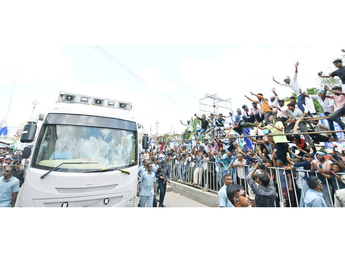 AP CM YS Jagan Public Meeting at Chilakaluripet Photos28