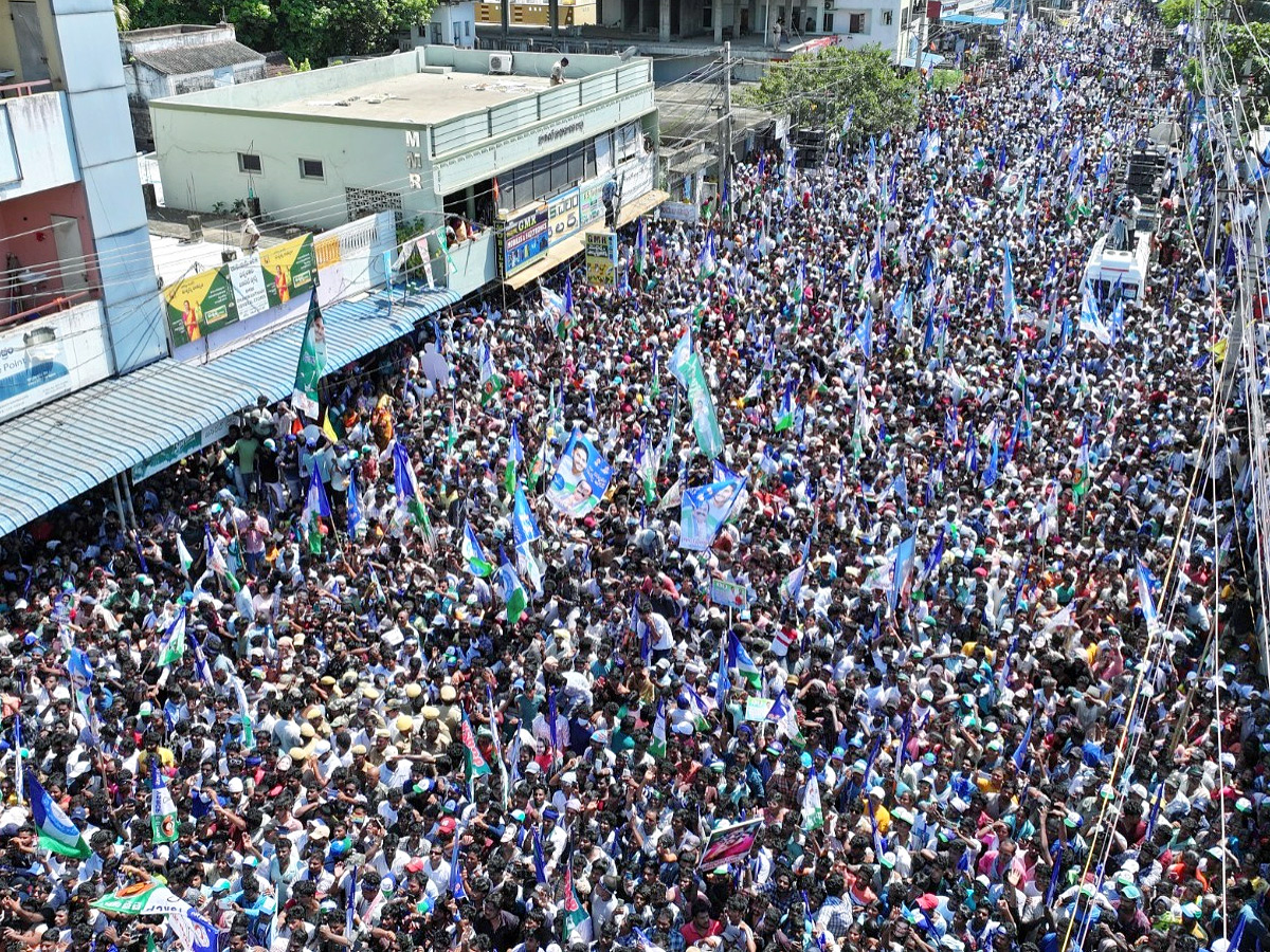 AP CM YS Jagan Public Meeting at Kaikalur Photos11