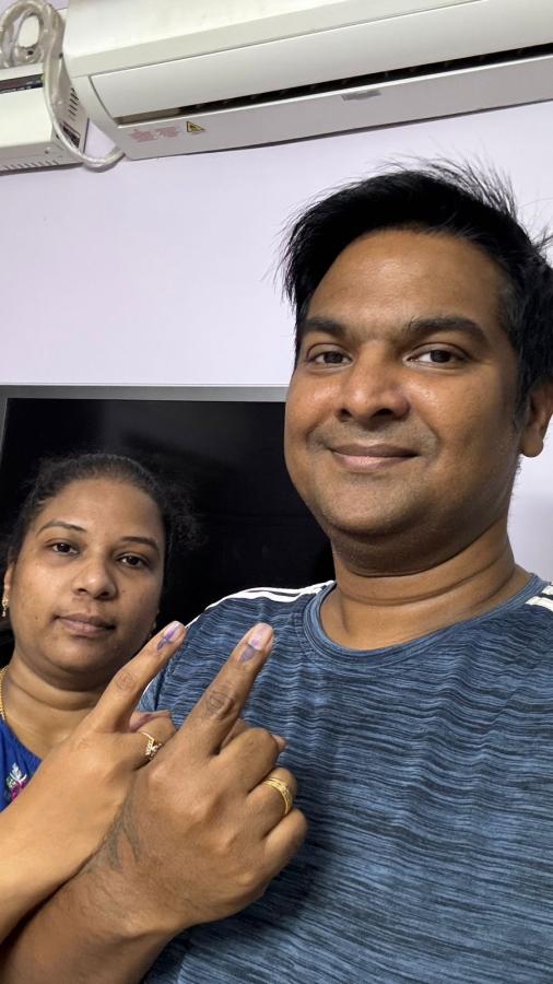 AP and Telanagana Elections 2024 Sakshi Selfie Challange Voters Photos3