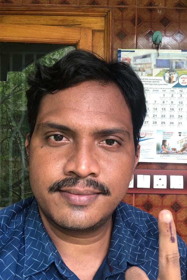 AP Telanagana Elections 2024 Sakshi Selfie Challange Voters Photos18