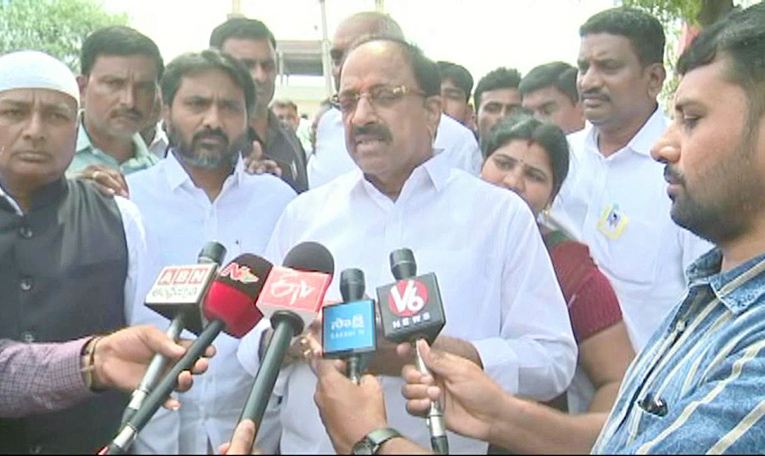 Political Leaders And Families Cast Their Vote In Telangana: Photos17