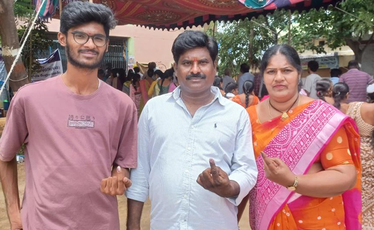 Telangana Elections 2024: Voters At Polling Stations Photos20