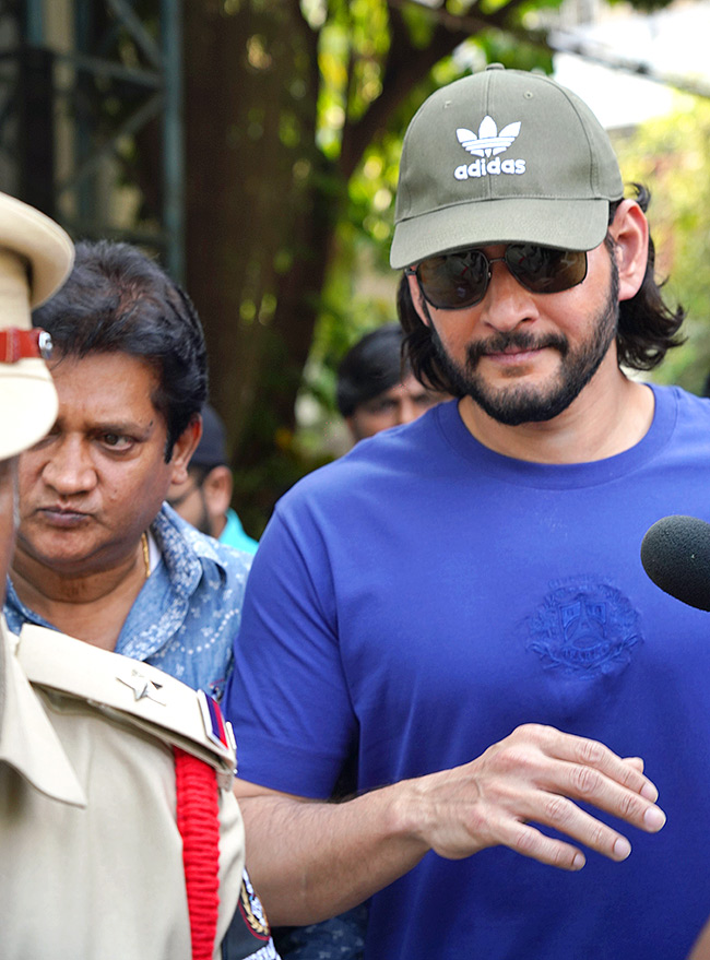 cinema and political celebrities cast their voting In hyderabad31