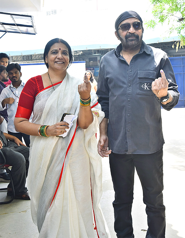 cinema and political celebrities cast their voting In hyderabad27