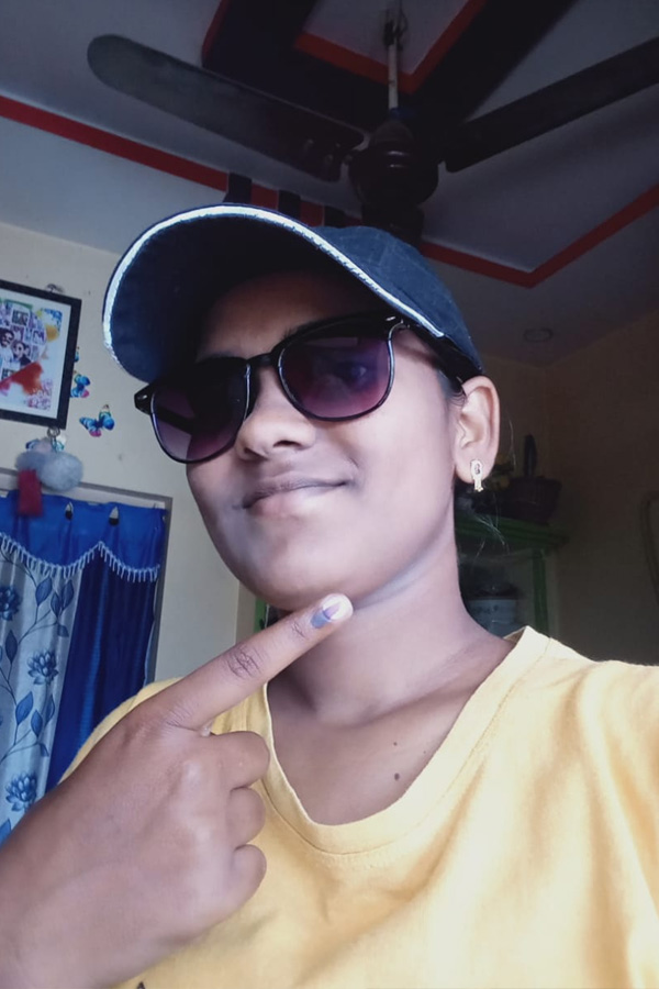 AP Telanagana Elections 2024 Sakshi Selfie Challange Voters Photos23