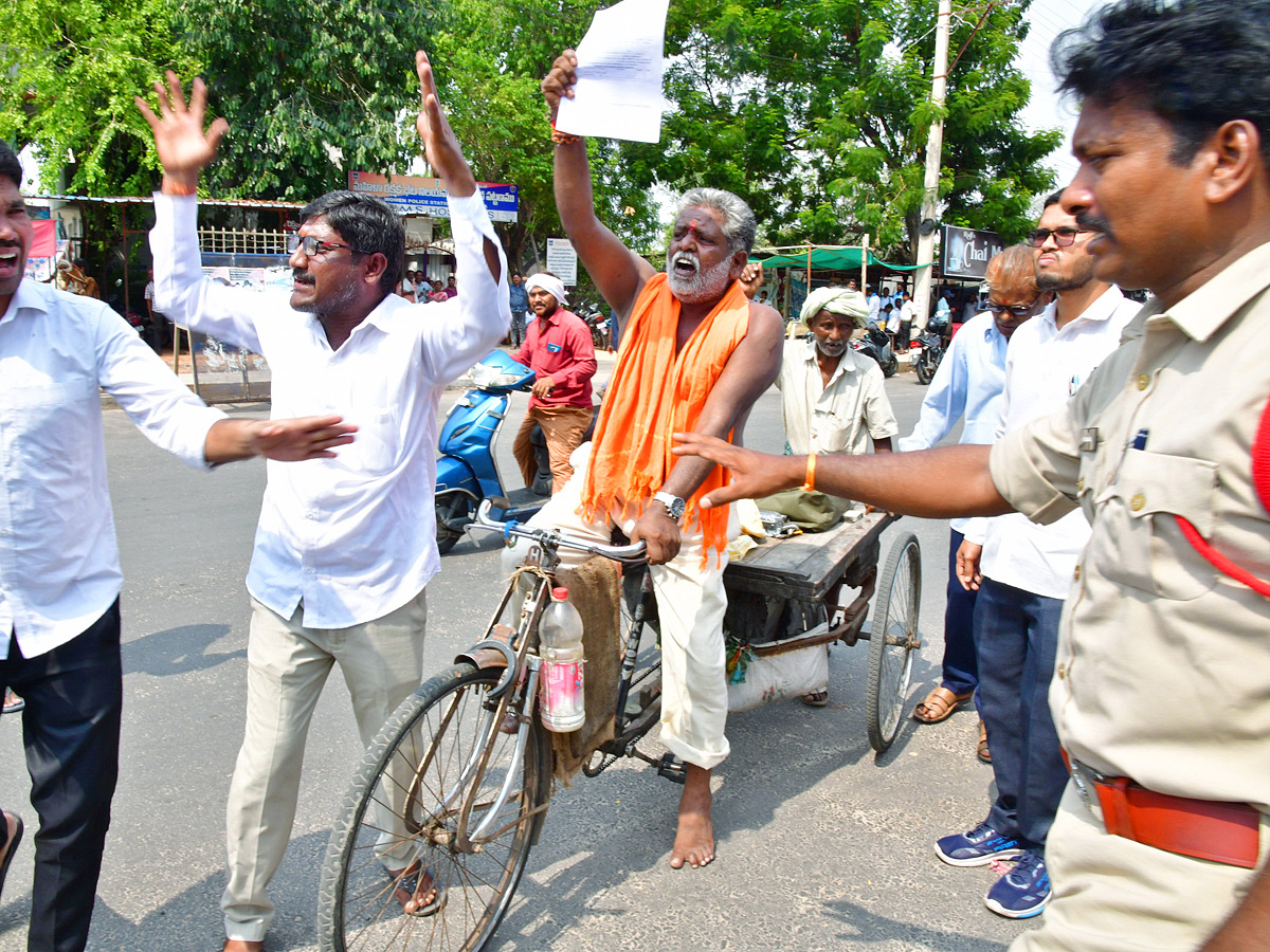 Best Photos of The Day in AP and Telangana Photo Gallery3