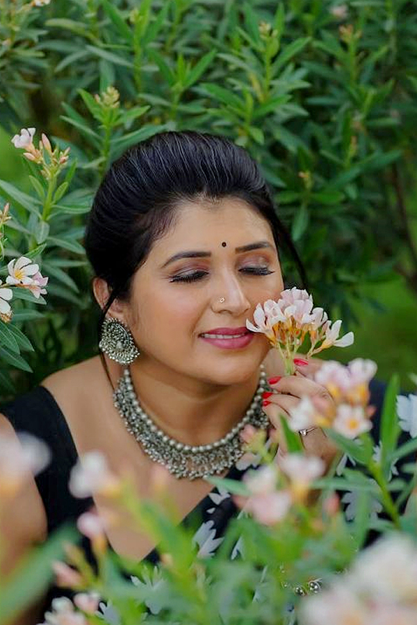 Pavithra Jayarams husband Chandrakanth shares emotional post Photos8