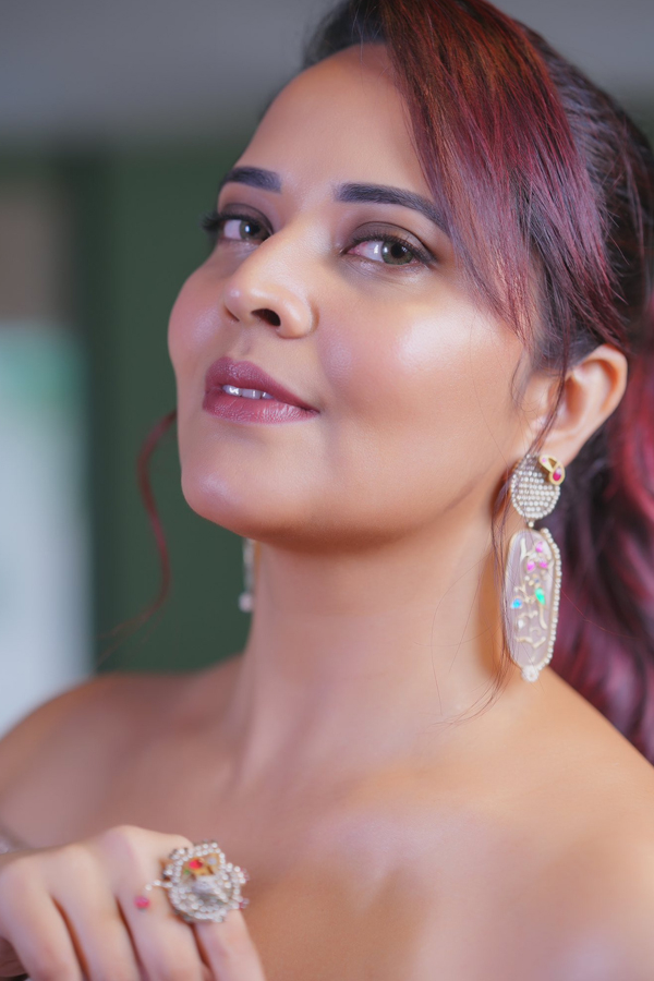 Telugu Anchor Anasuya Bharadwaj Birthday Special Photos17