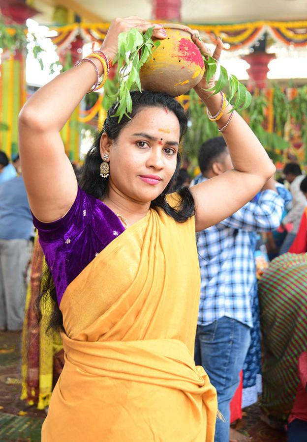 Devotees Celebrating Tataiahgunta Gangamma Jatara 2024 Photos14