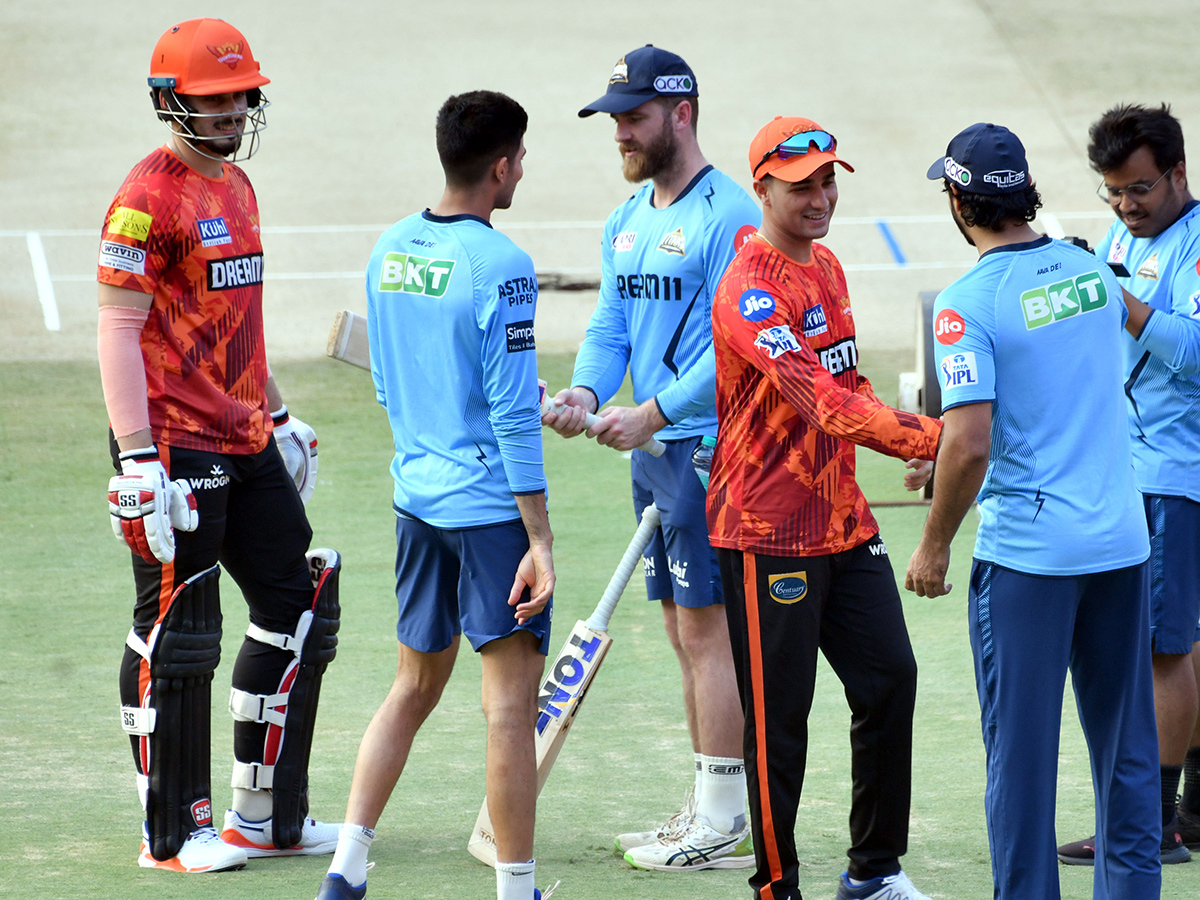 Special Photos: SRH And GT Players Net Practice At Uppal Stadium14