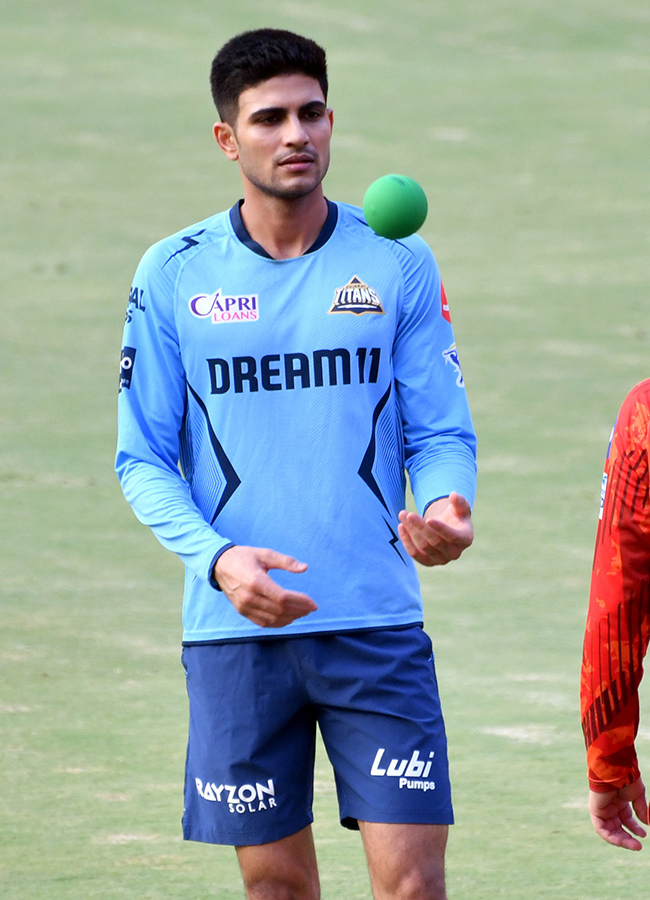 Special Photos: SRH And GT Players Net Practice At Uppal Stadium25