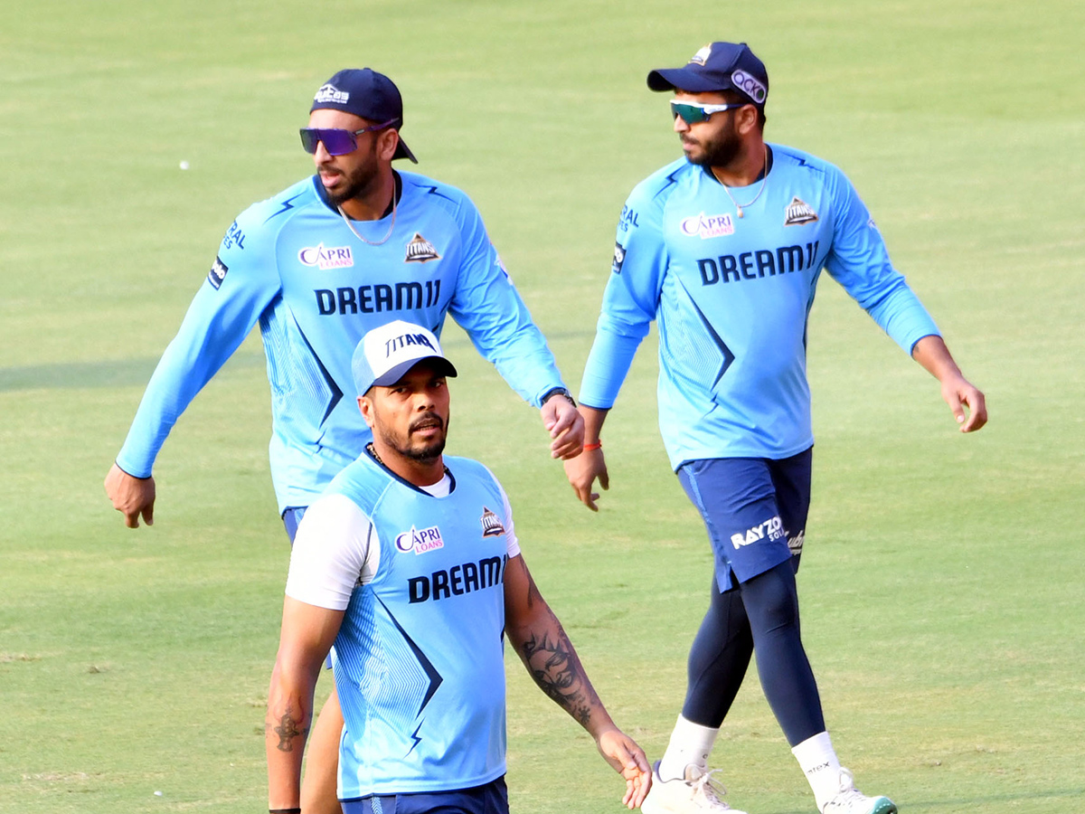 Special Photos: SRH And GT Players Net Practice At Uppal Stadium4