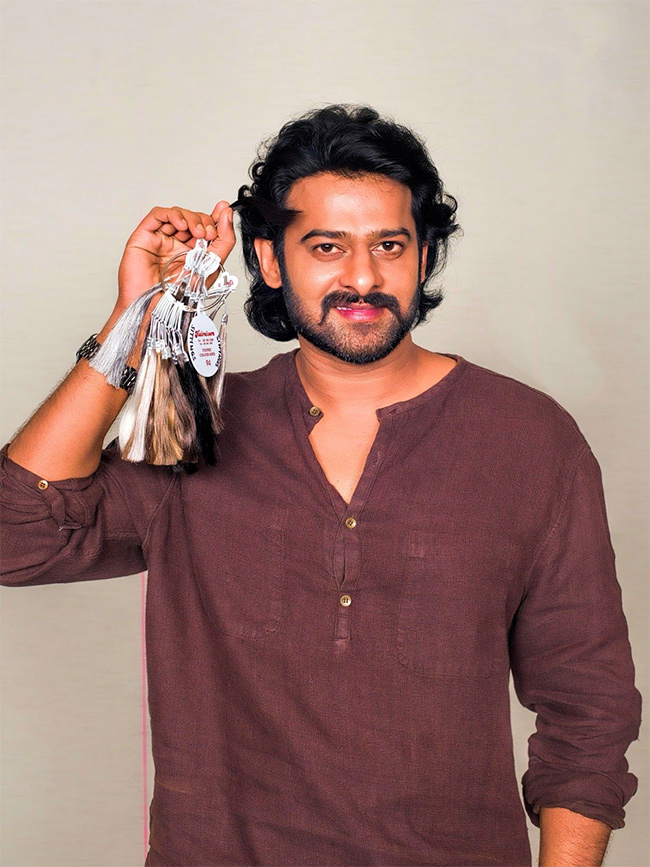 Prabhas teases fans with cryptic message on Instagram: Photos15