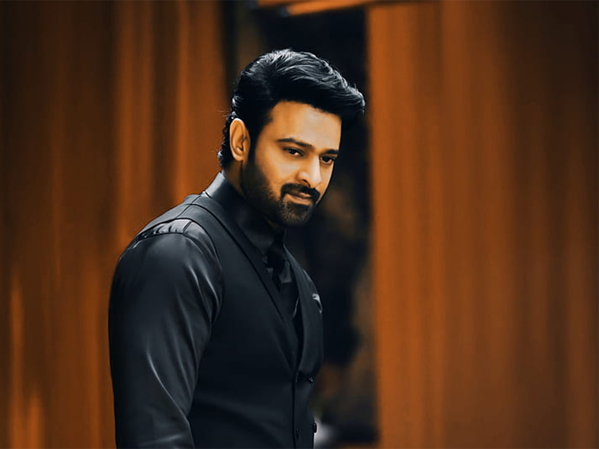 Prabhas teases fans with cryptic message on Instagram: Photos5