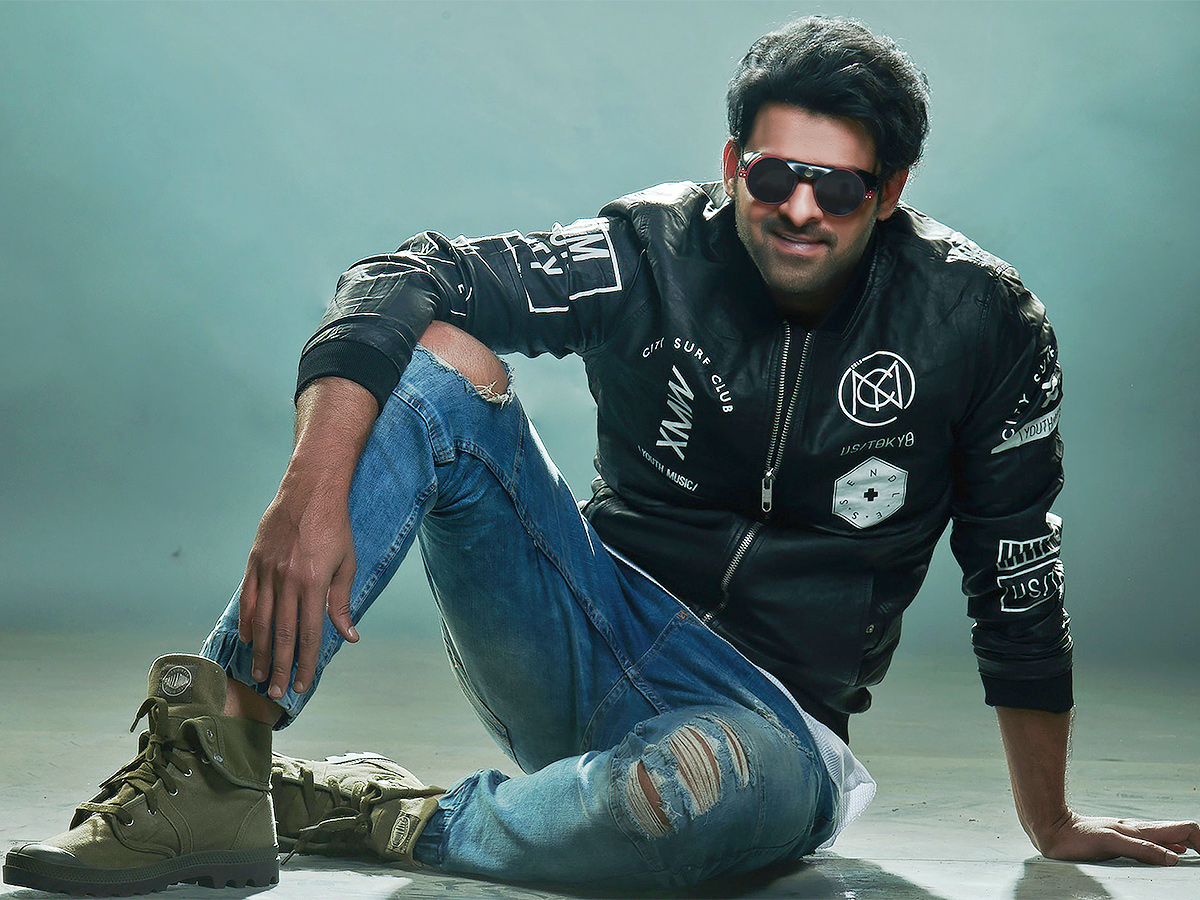 Prabhas teases fans with cryptic message on Instagram: Photos8