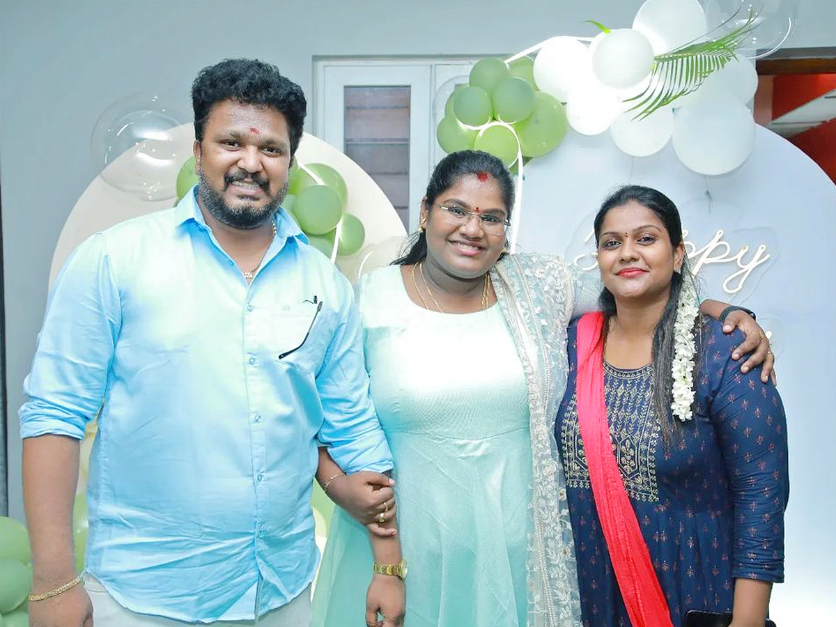 Robo Shankar daughters birthday celebration Photos12