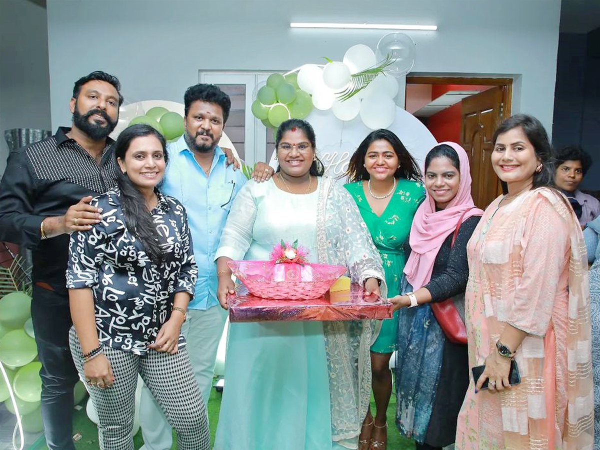 Robo Shankar daughters birthday celebration Photos9