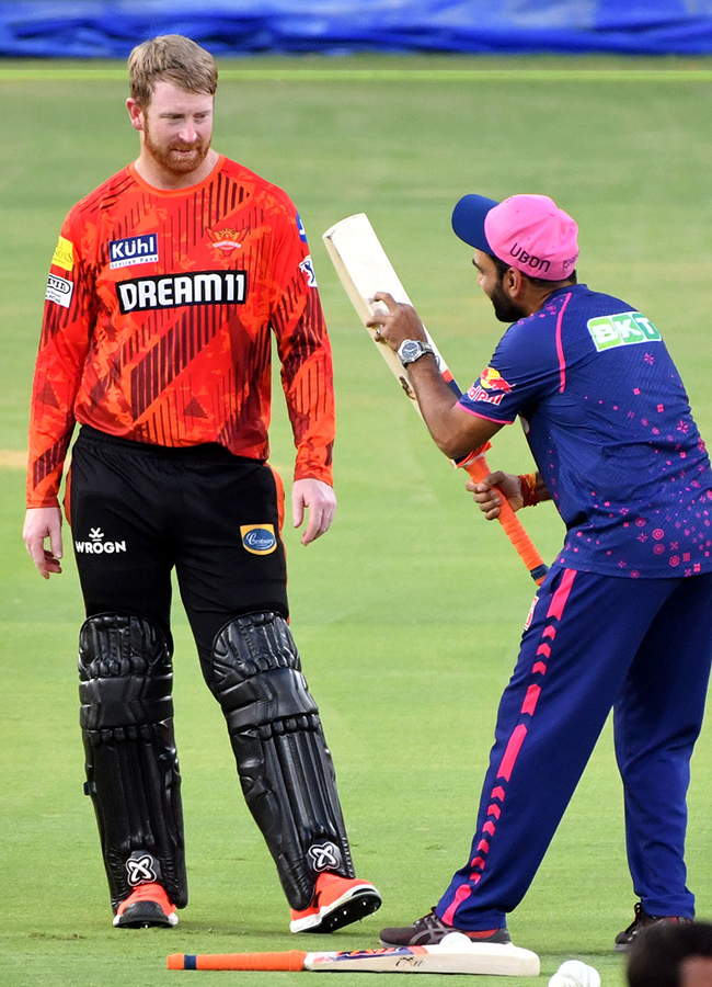 SRH and RR Players Practice Session At Uppal Stadium Special Photos14