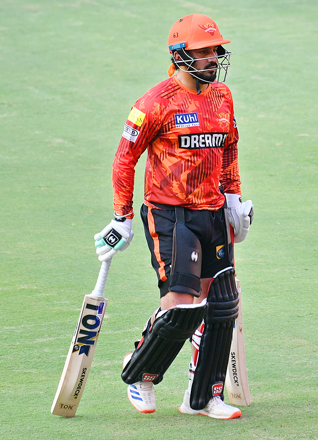 SRH and RR Players Practice Session At Uppal Stadium Special Photos6