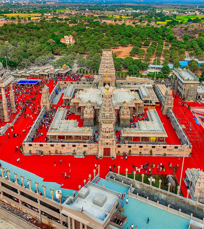 Swarnagiri Temple At Bhuvanagiri Photos13