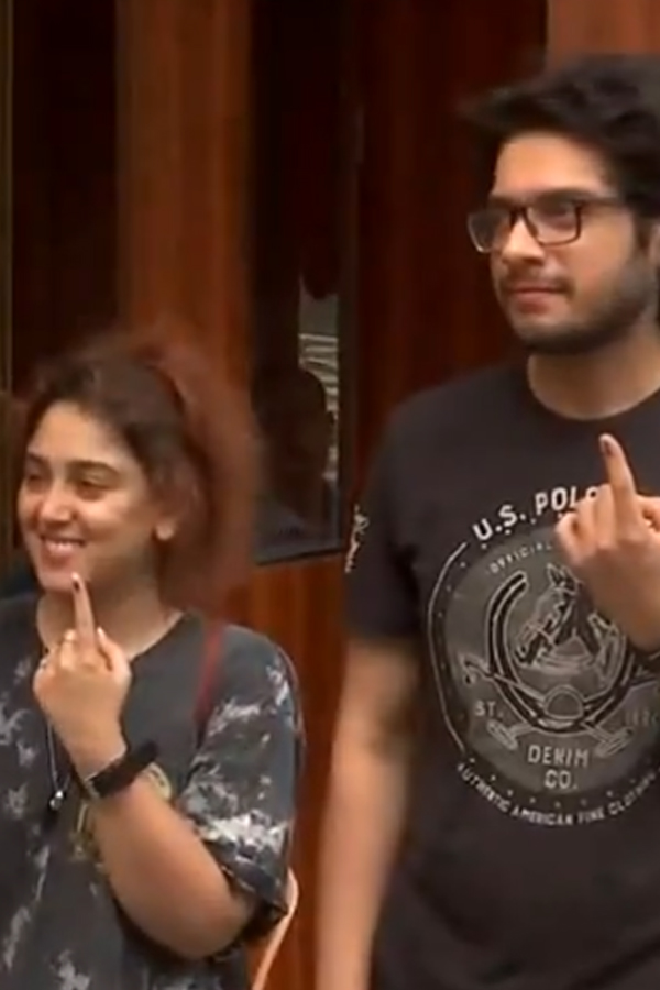 Lok Sabha Elections 2024 Celebrities Cast Their Votes In Mumbai Photos Viral5