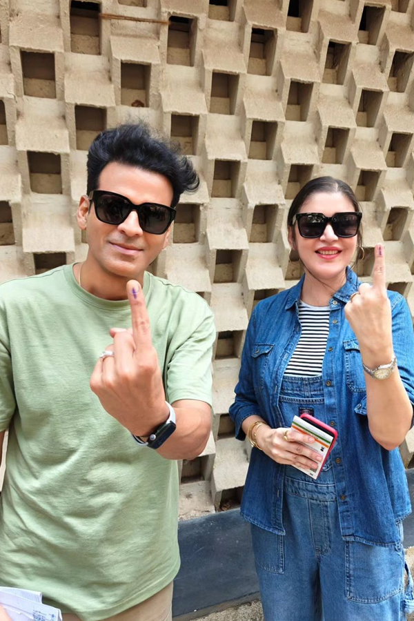 Lok Sabha Elections 2024 Celebrities Cast Their Votes In Mumbai Photos Viral31