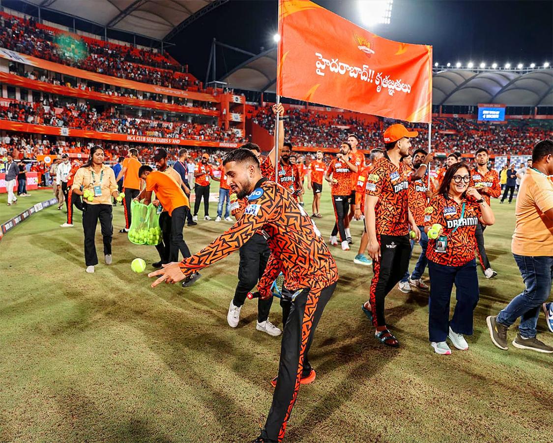 SRH Team playoff celebration at uppal stadium1