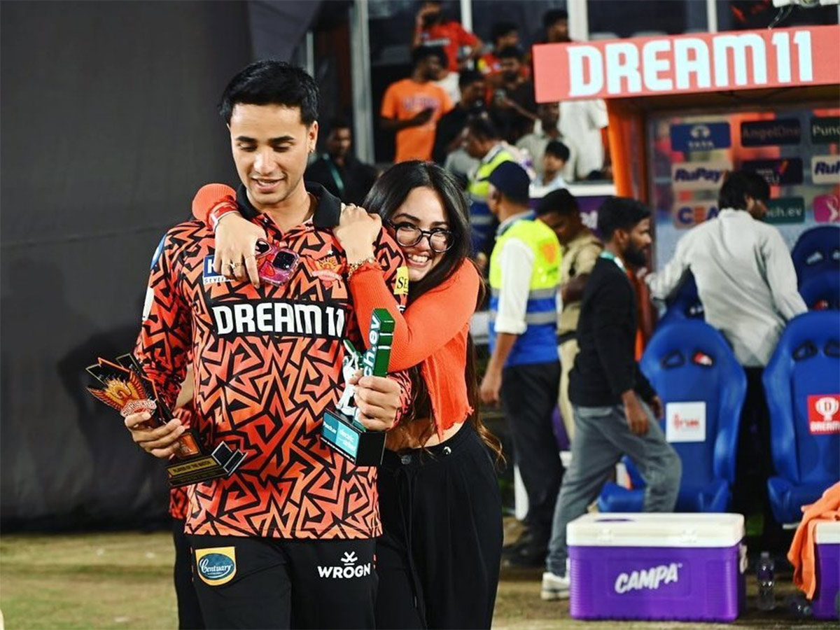 SRH Team playoff celebration at uppal stadium12