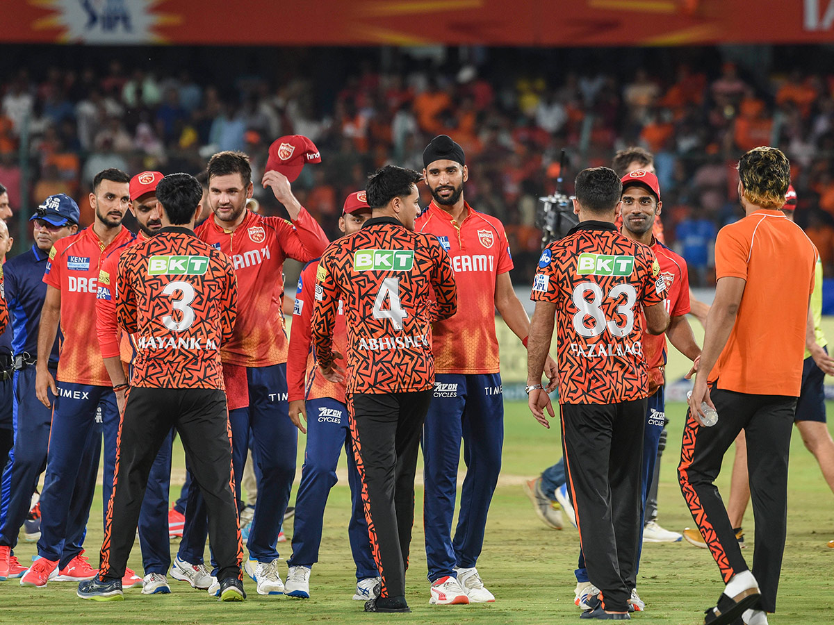 SRH Team playoff celebration at uppal stadium13