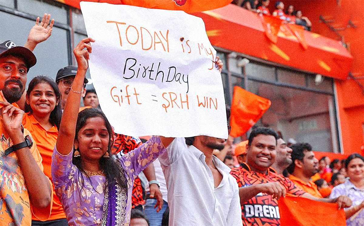 SRH Team playoff celebration at uppal stadium3