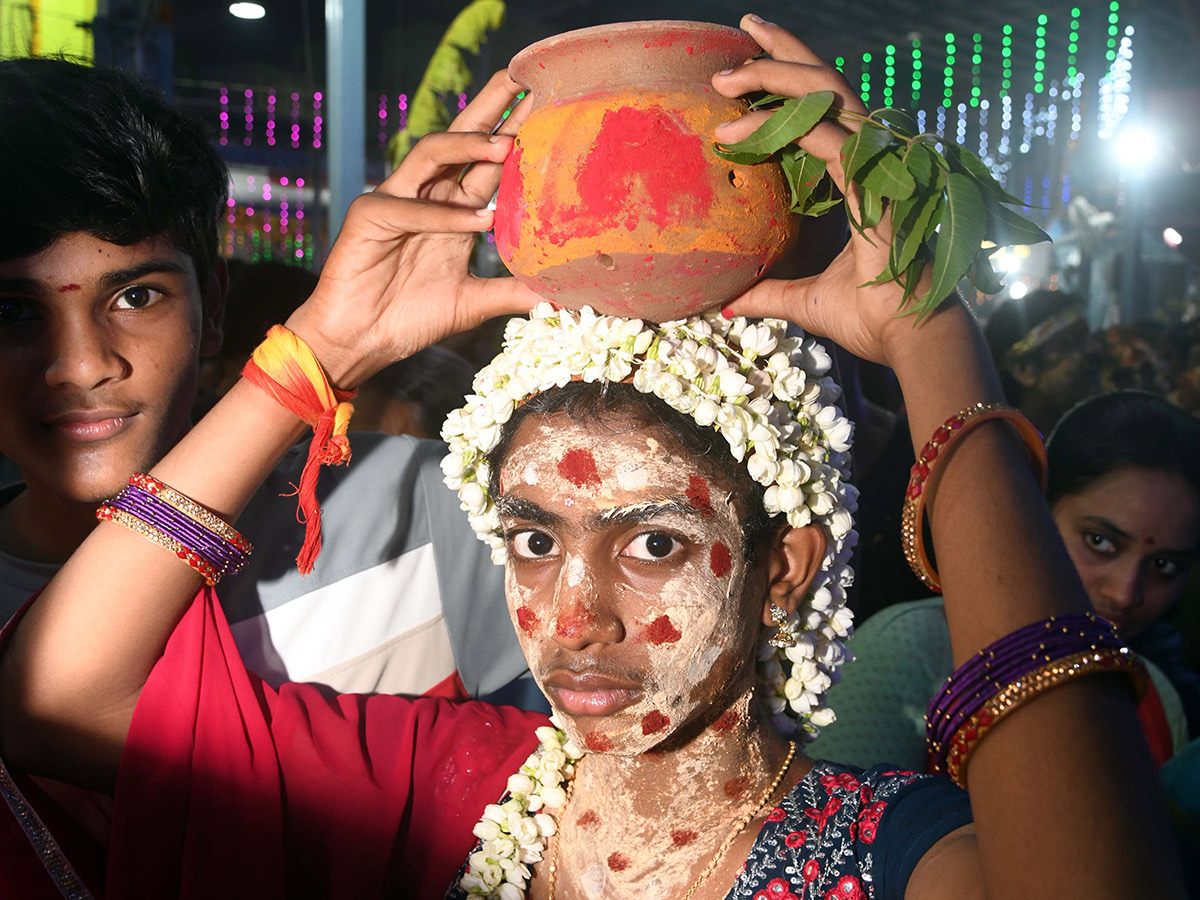 Tataiahgunta Gangamma Jatara in Tirupati Photos10