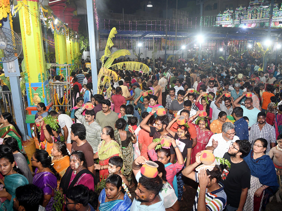 Tataiahgunta Gangamma Jatara in Tirupati Photos26