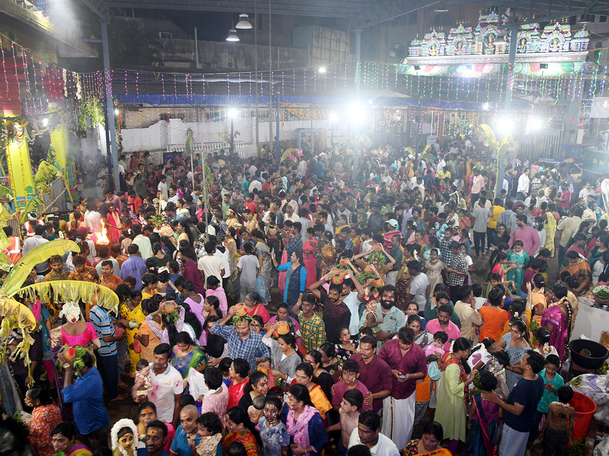 Tataiahgunta Gangamma Jatara in Tirupati Photos27