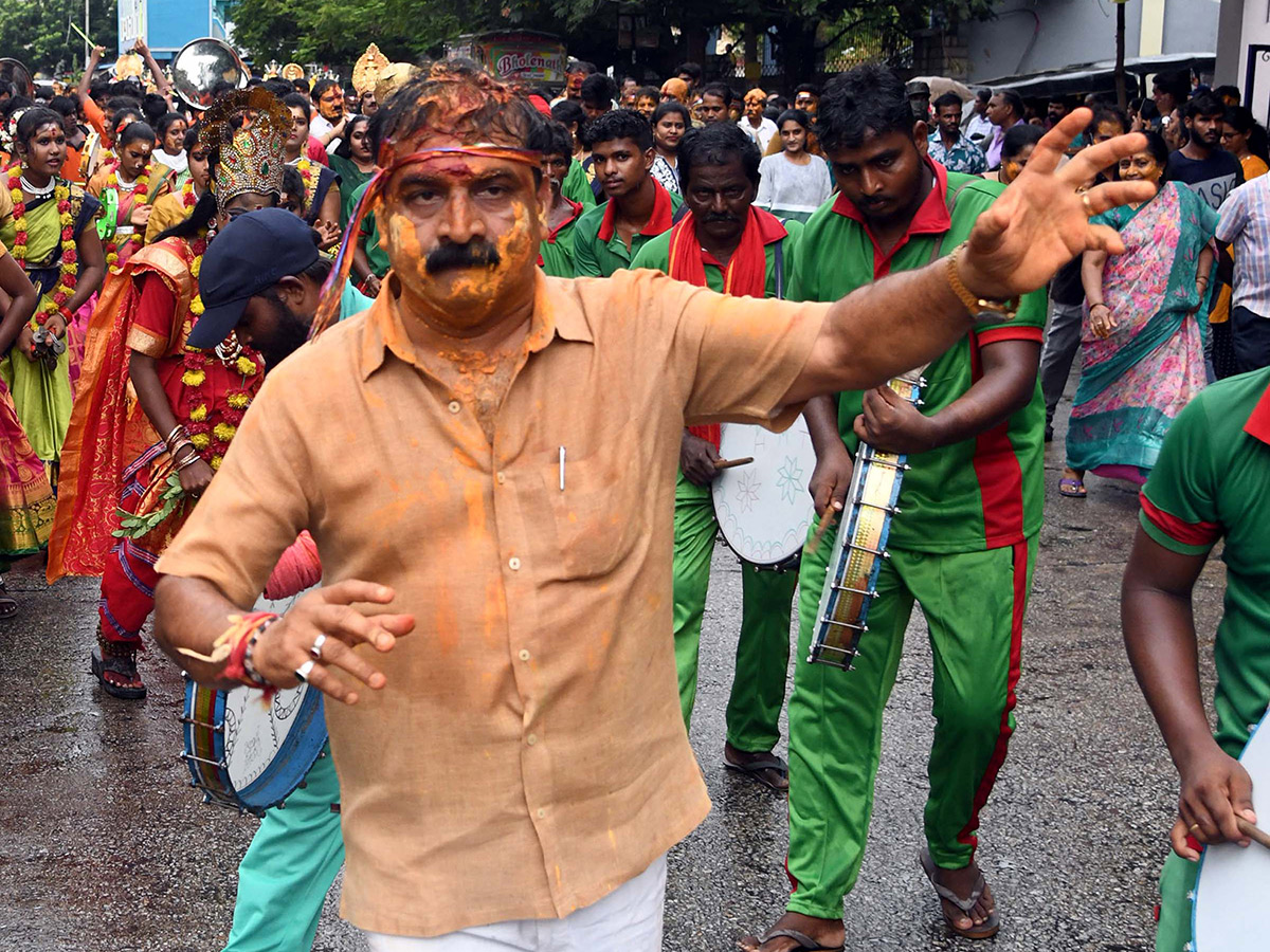 Tataiahgunta Gangamma Jatara in Tirupati Photos30