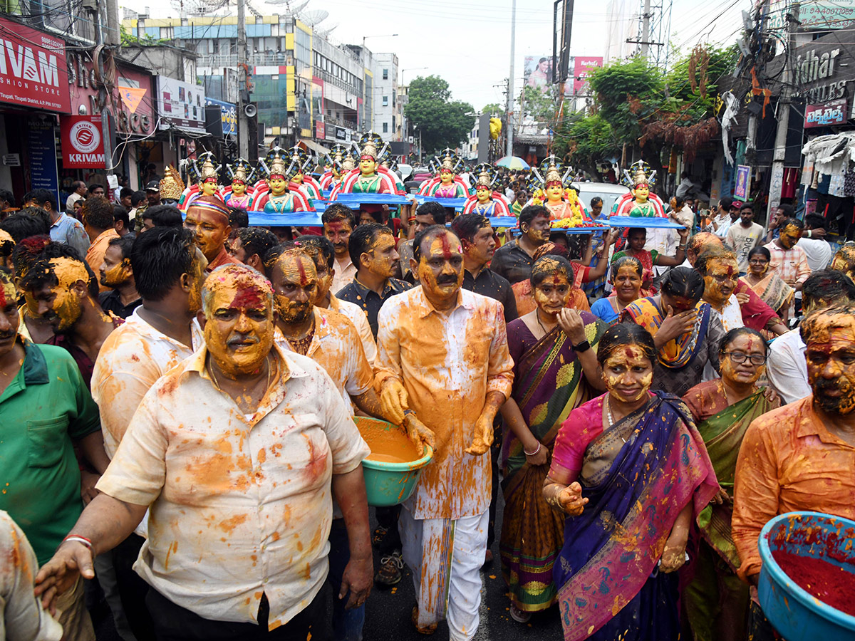 Tataiahgunta Gangamma Jatara in Tirupati Photos55